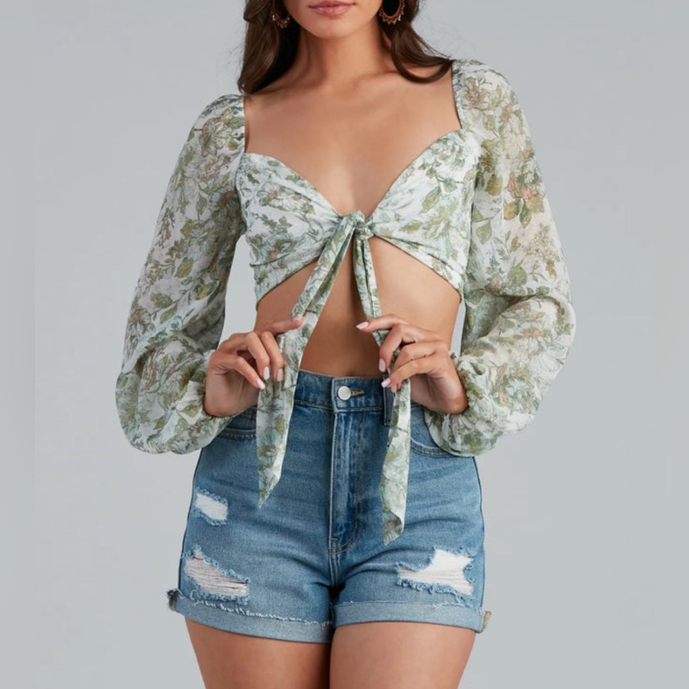 Windsor Pastel Green Long Sleeve Tie Front Cropped Blouse Top
